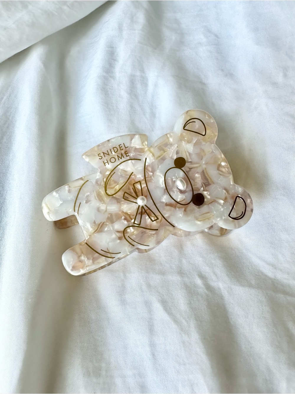 Gelato Pique x Snidel Home Japanese Bear Hair Claw Clip 8cm